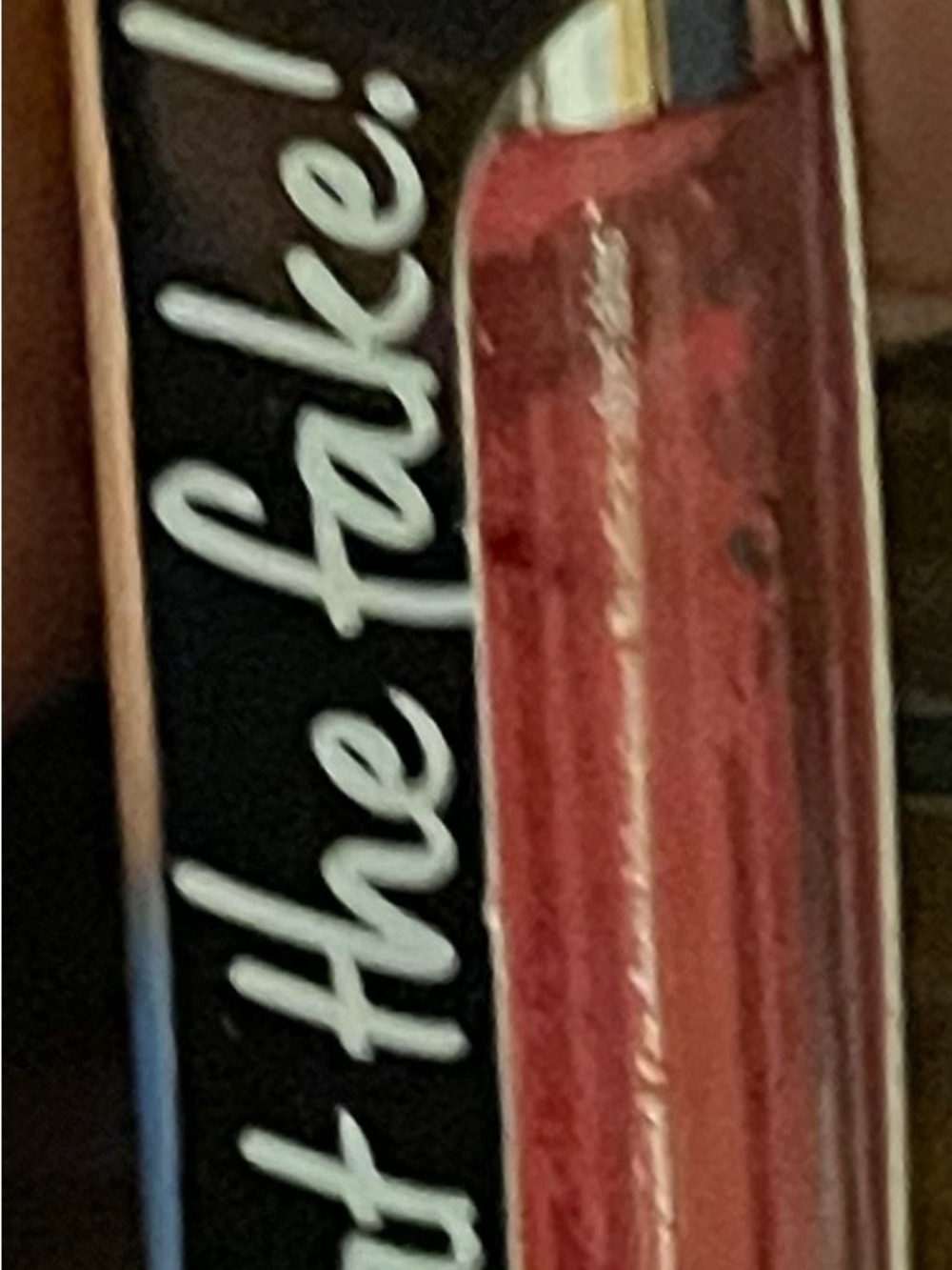 What the fake plumping Lip Gloss